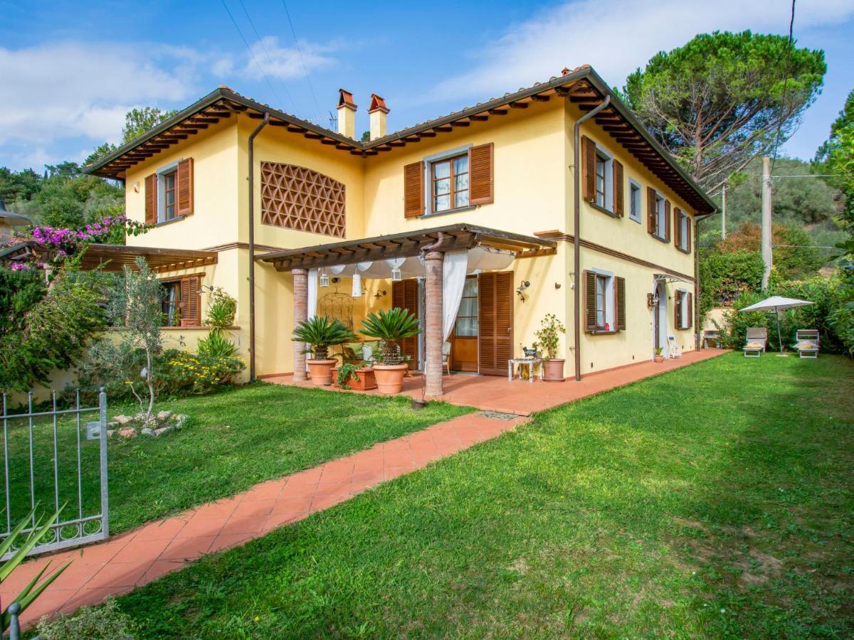 Holiday Home La Rondine By Interhome Pugnano Exterior photo
